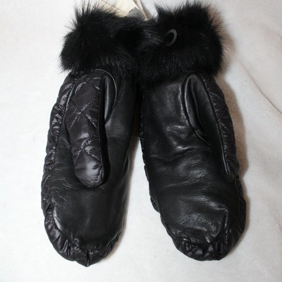 NWT UGG QUILTED BLACK FUR LINED SHEARLING MITTENS - Picture 3 of 5